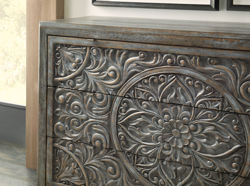 La Grange - Accent Chest